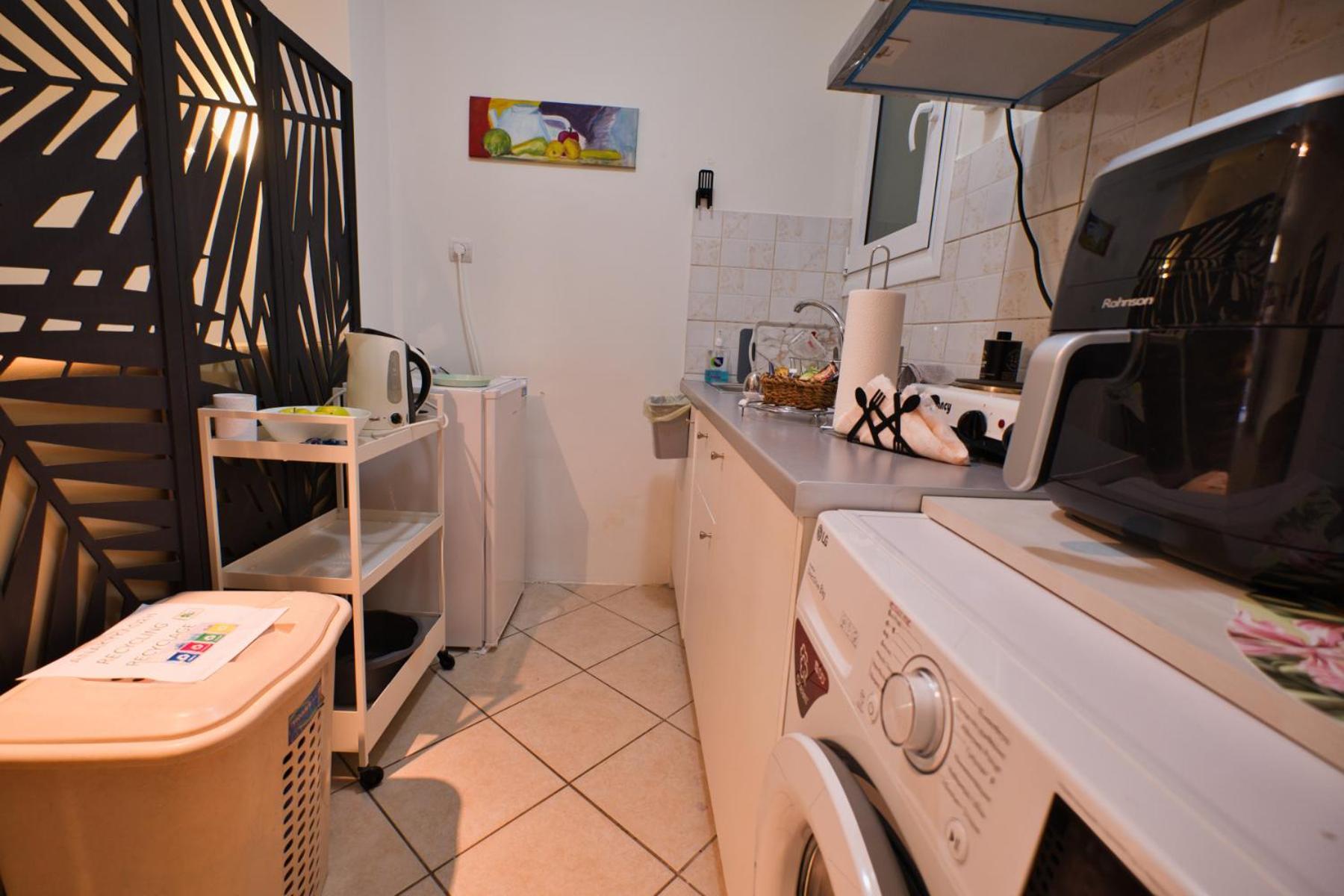 Unique Studio At Athens Riviera 1 Min From The Sea Exteriör bild